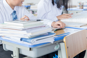2025年錦州醫科大學在職研究生讀幾年?