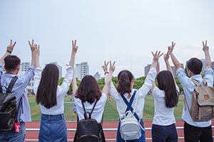 ٿHW(xu)УУ^(q)