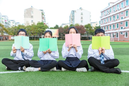 2025꺣Ӣʢ˵WУвʡl