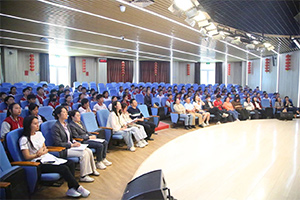 北京市豐臺(tái)區(qū)新北賦學(xué)校初中部開展演講比賽活動(dòng)：逐夢星河，不負(fù)青春！
